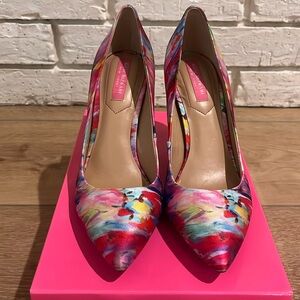 Isaac Mizrahi Multicolored Pumps 7.5M